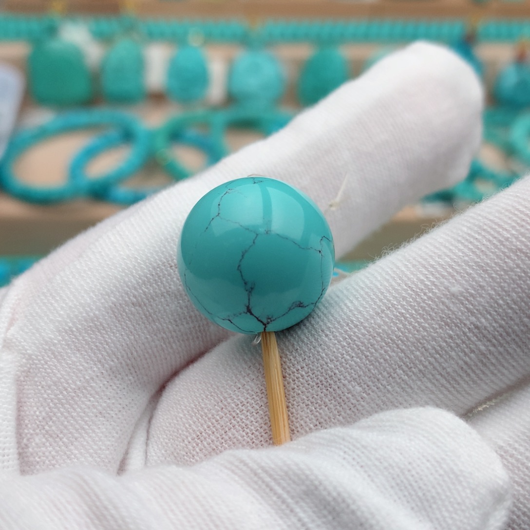 绿松石未镶嵌珠宝奇石16.8mm