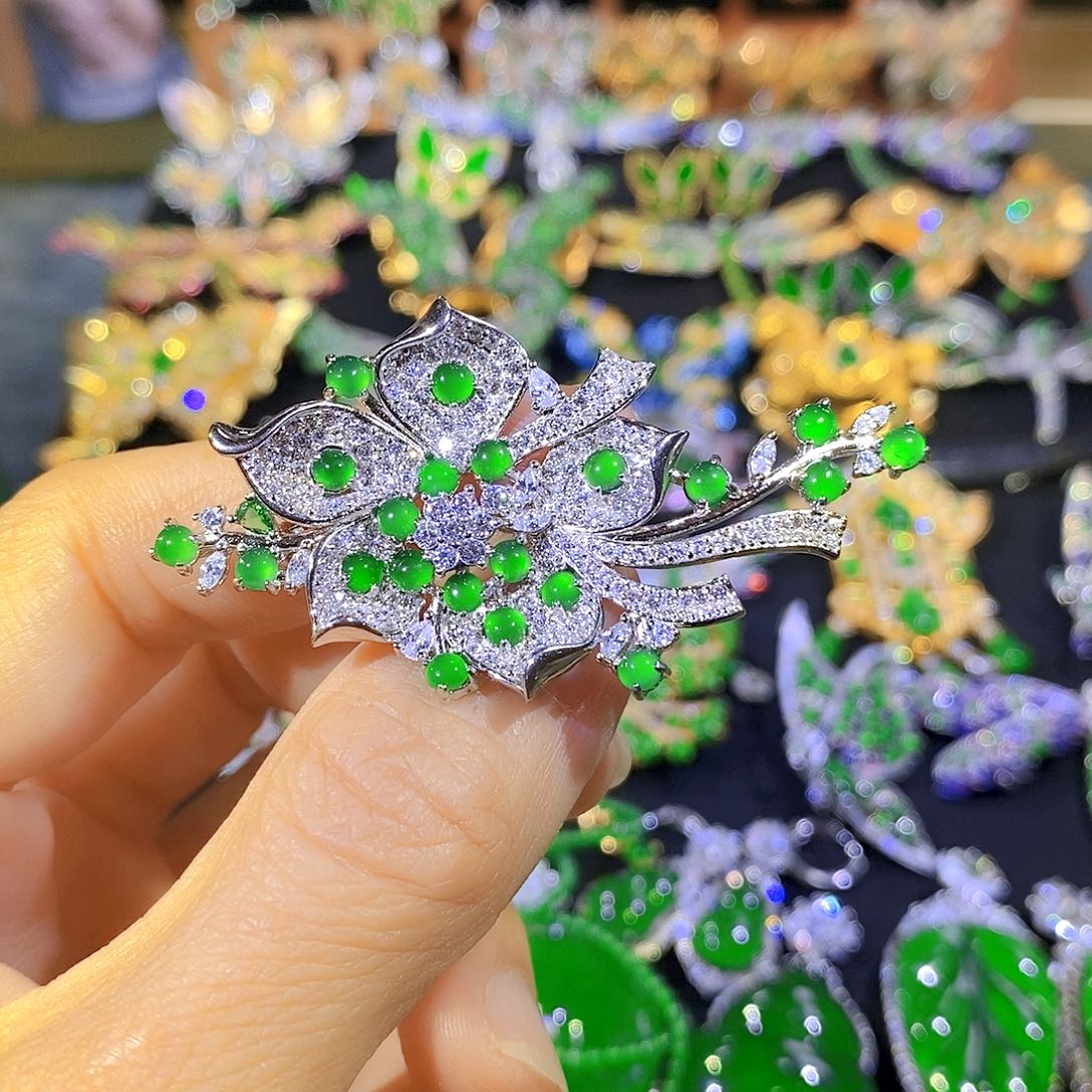 吊坠(不含链)银S925镶嵌翡翠