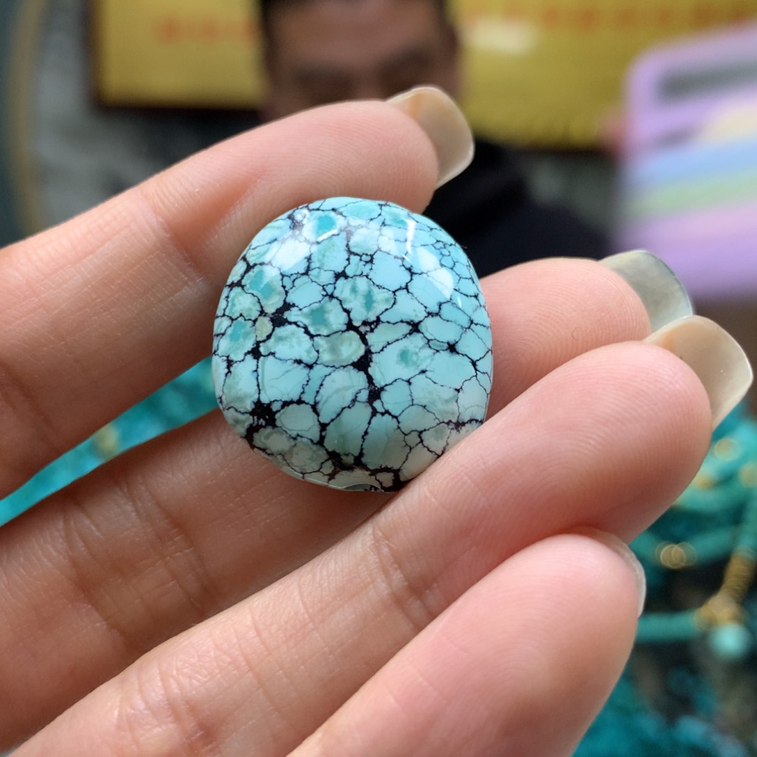 绿松石配饰未镶嵌襄*