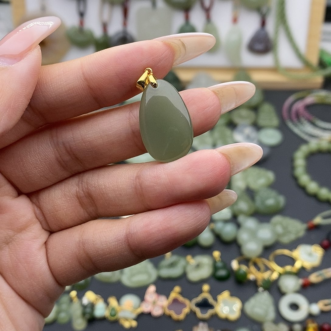 和田玉吊坠(不含链)银S925镶嵌