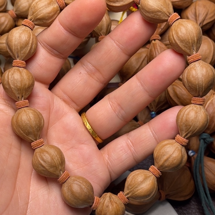 靠***们橄榄核手串/手链橄榄核手持1.6✖️19左右