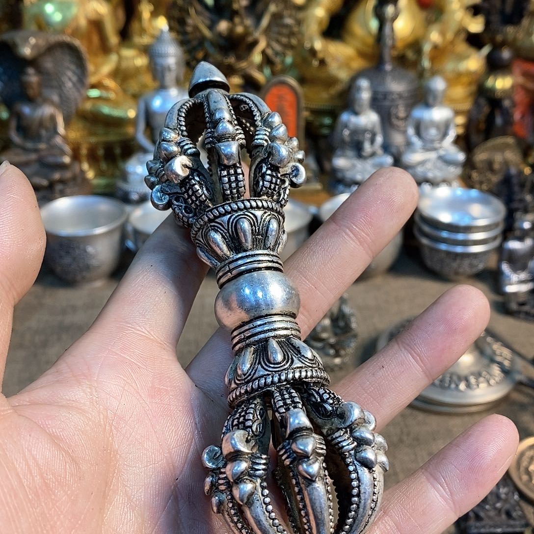 精品铜器摆件收收藏藏