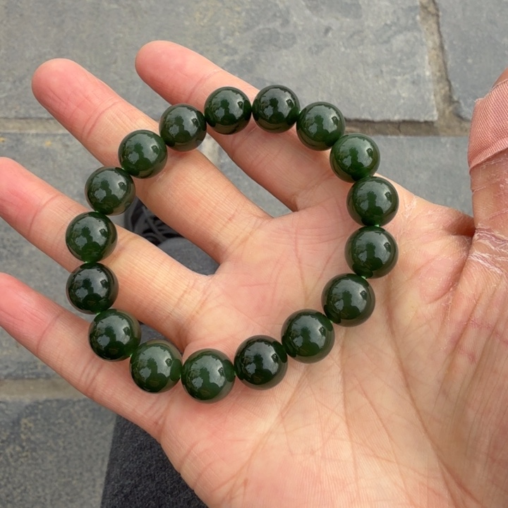 和田玉（碧玉）未镶嵌手链