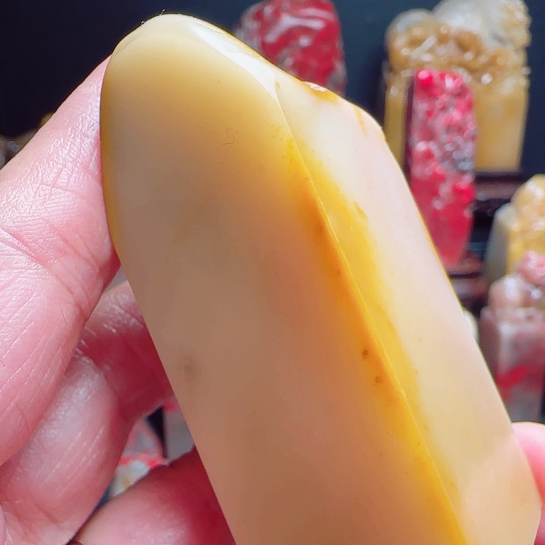 昌化石昌化田黄石