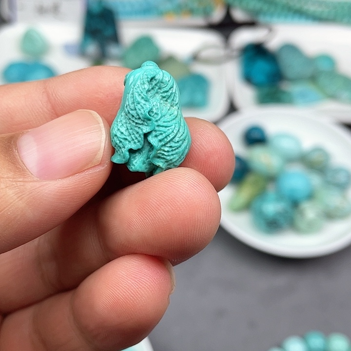 绿松石珠宝奇石未镶嵌