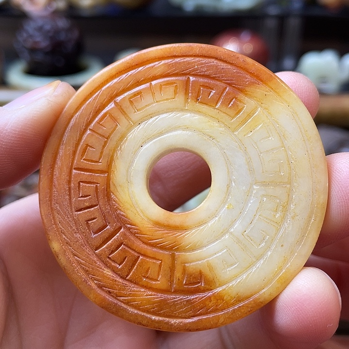 和田玉（糖玉）未镶嵌颈饰