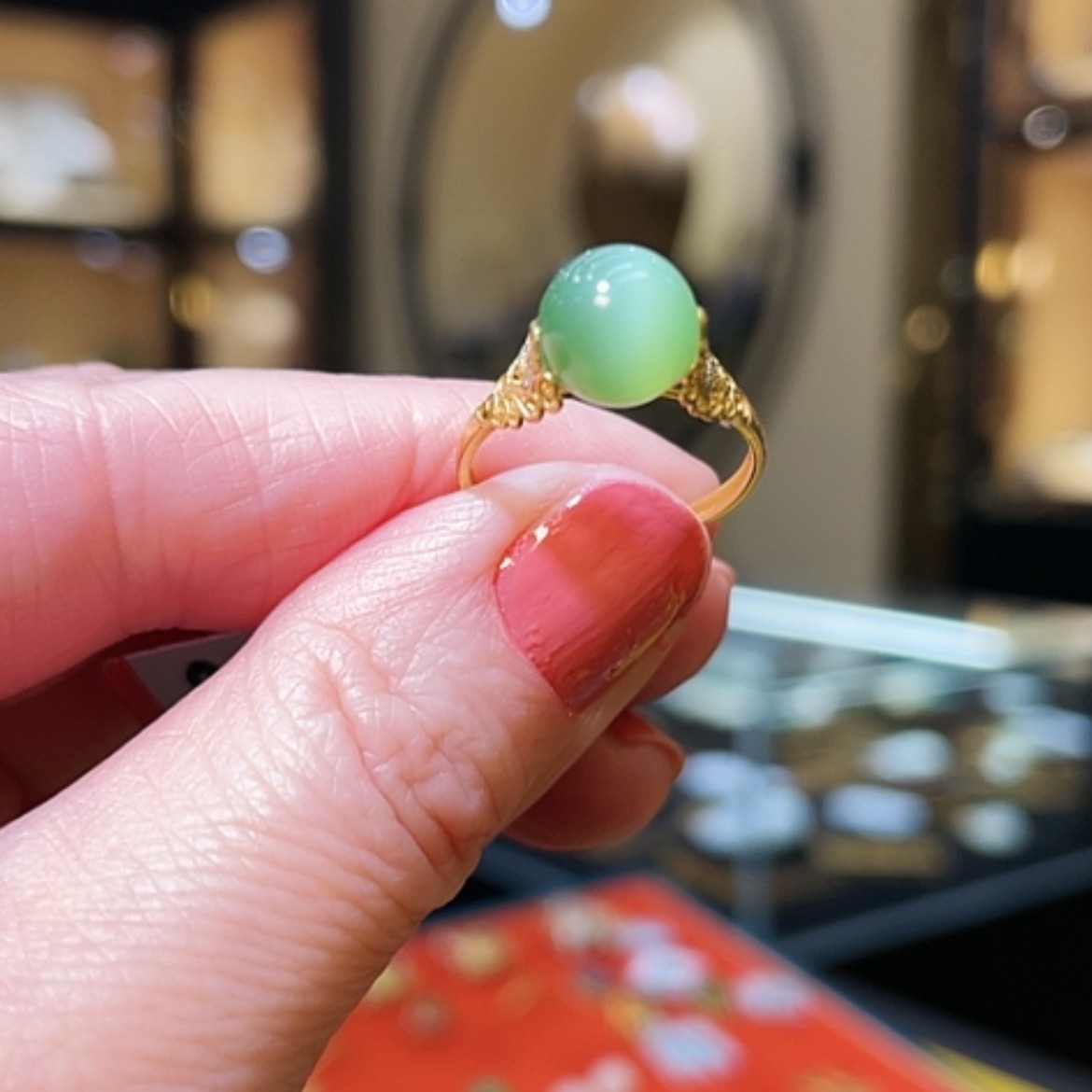 【闪购商品】和田玉戒指18K金镶嵌