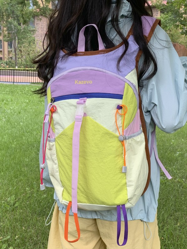 达人同款2025新款多功能双肩包登山便携休闲户外包包女大容量书包