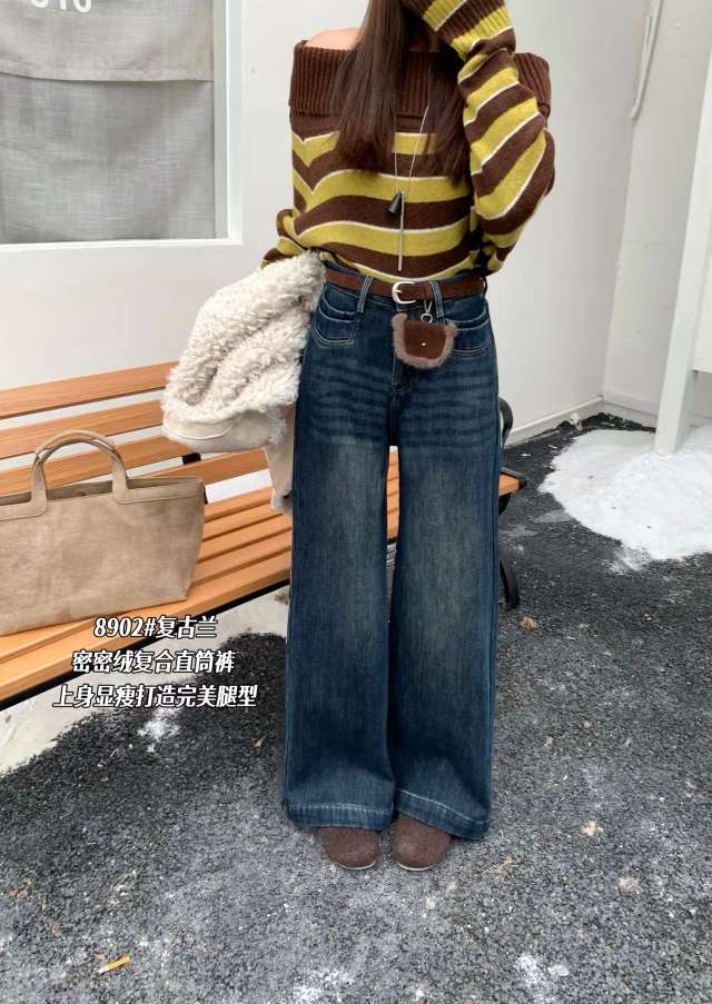 2025086小花主推，加绒加厚密密绒复合直筒牛仔裤，适合小个，牛仔蓝