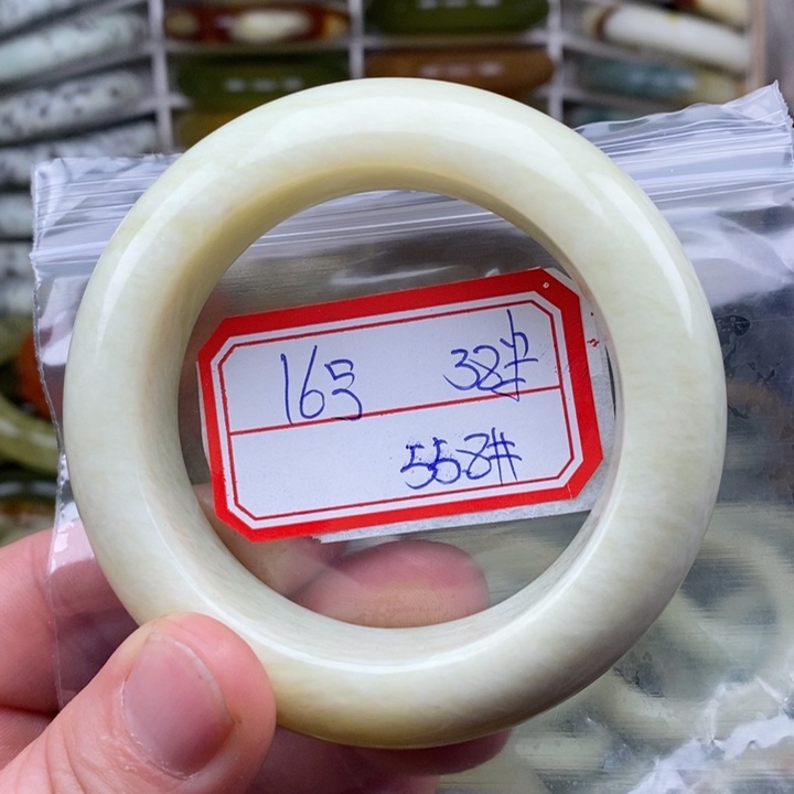 未镶嵌蛇纹石玉手绳