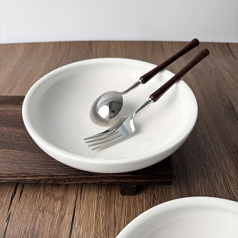 2025年新品8寸厚唇啵啵古碗高颜值酒店陶瓷汤碗点心碗