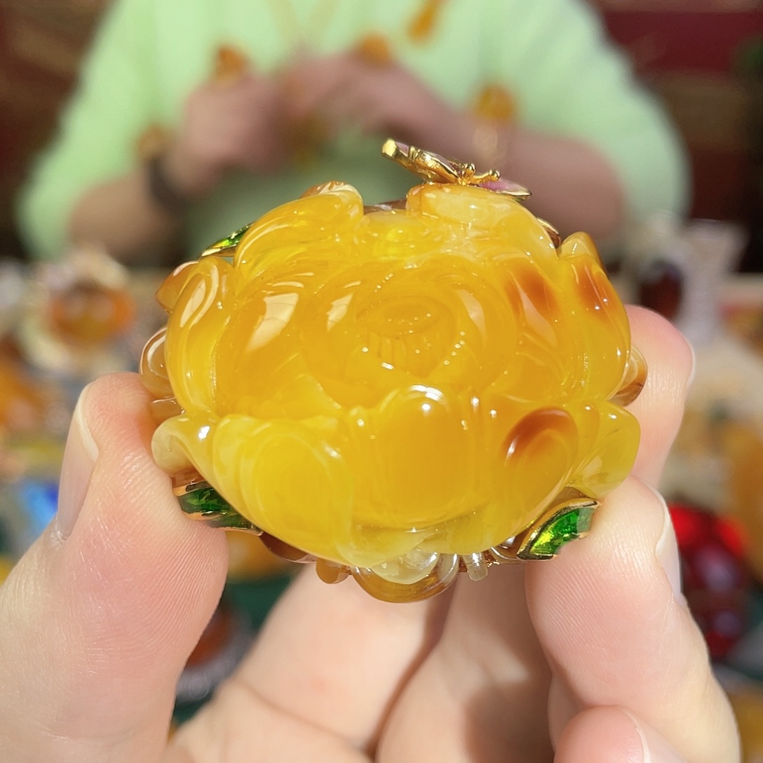 蜜蜡戒指银S925镀金镶嵌34克