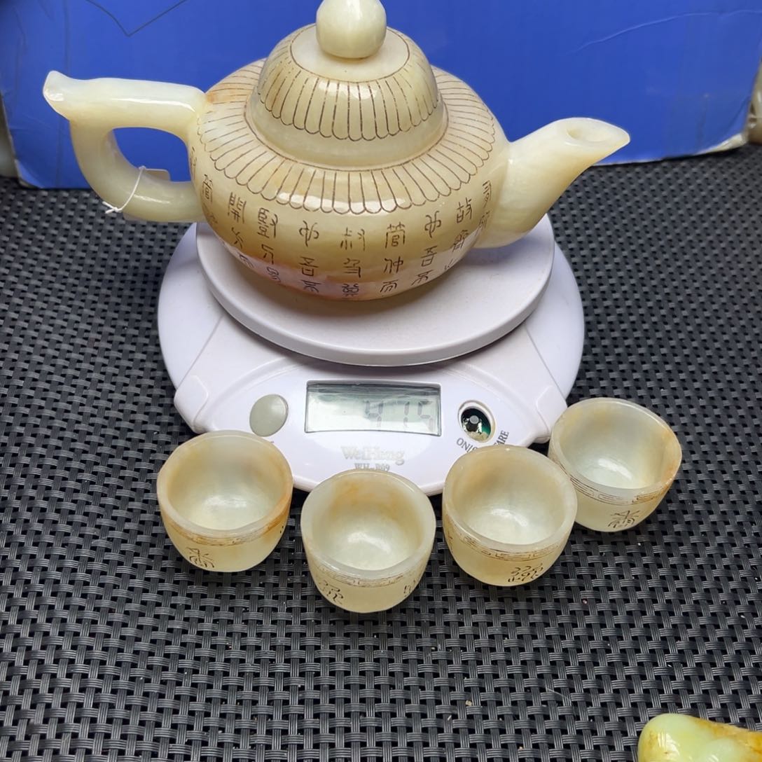 和田玉摆件未镶嵌星**?