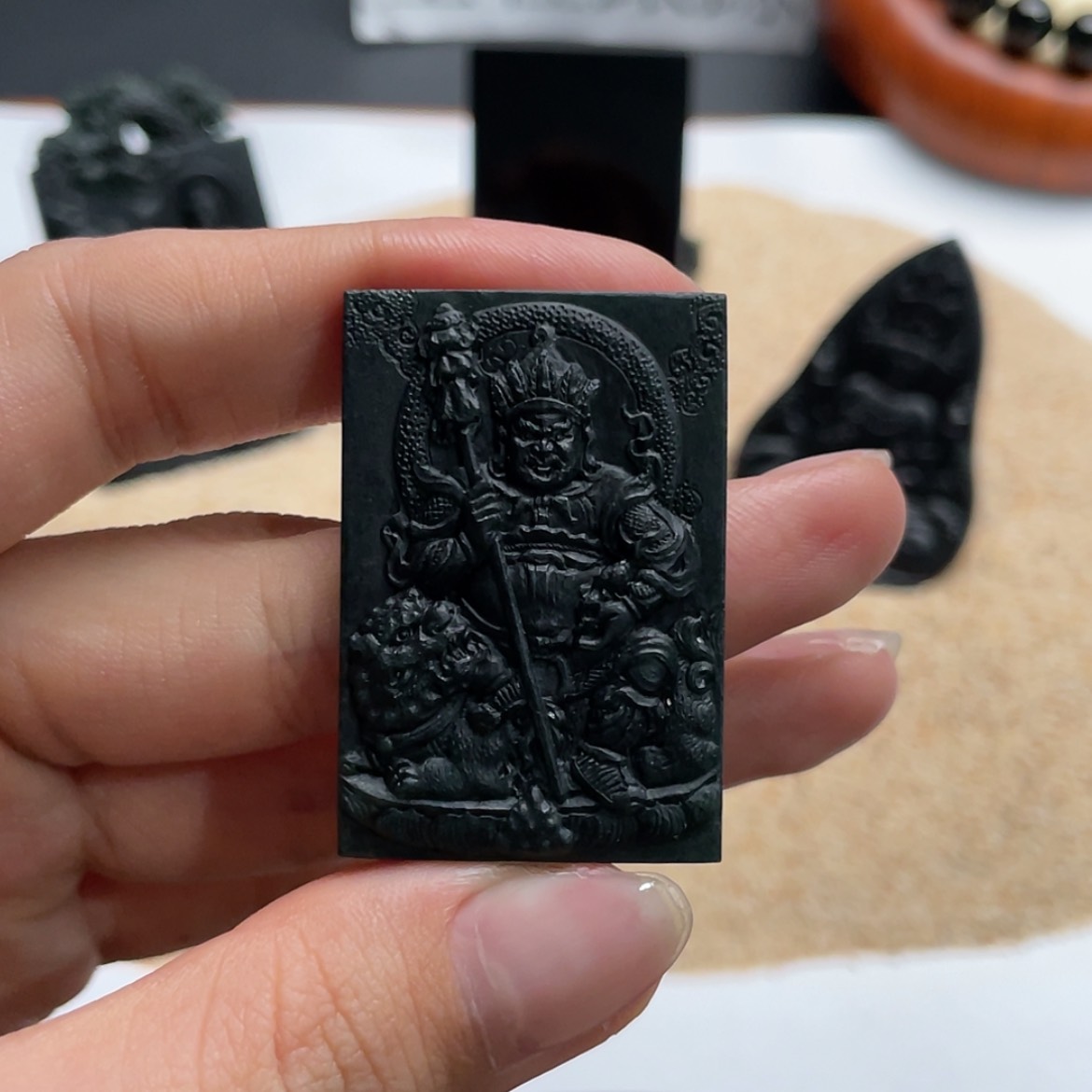 【闪购商品】定制翡翠未镶嵌墨翠