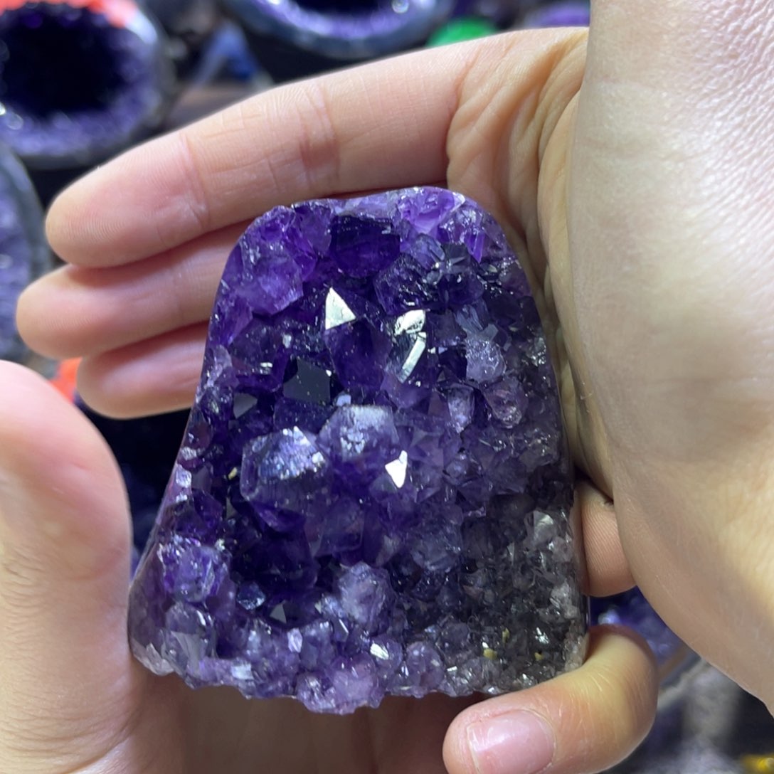 紫晶摆件未镶嵌紫水晶