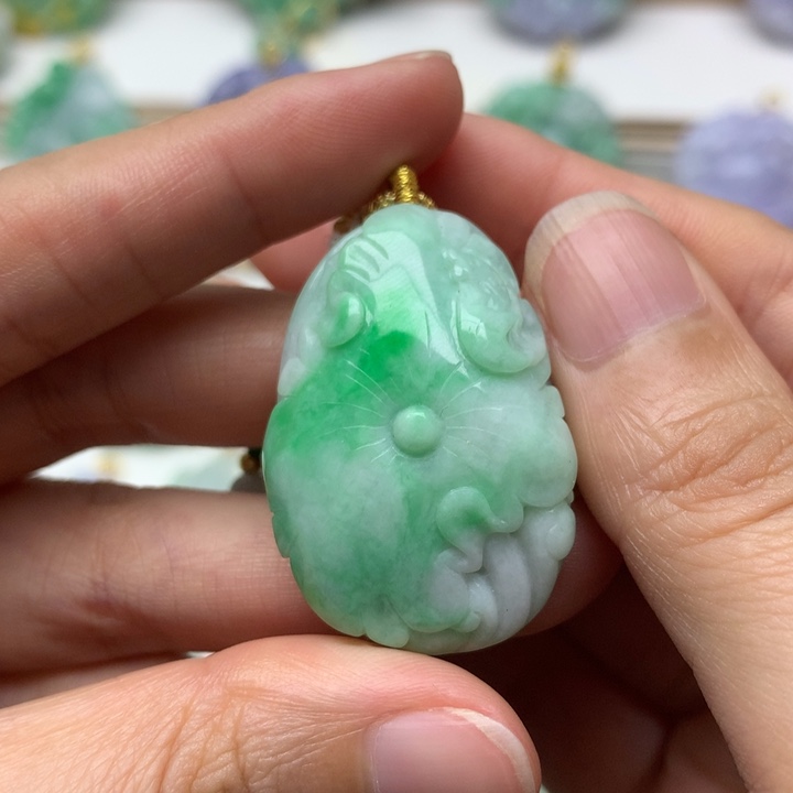 颈饰未镶嵌翡翠翡翠