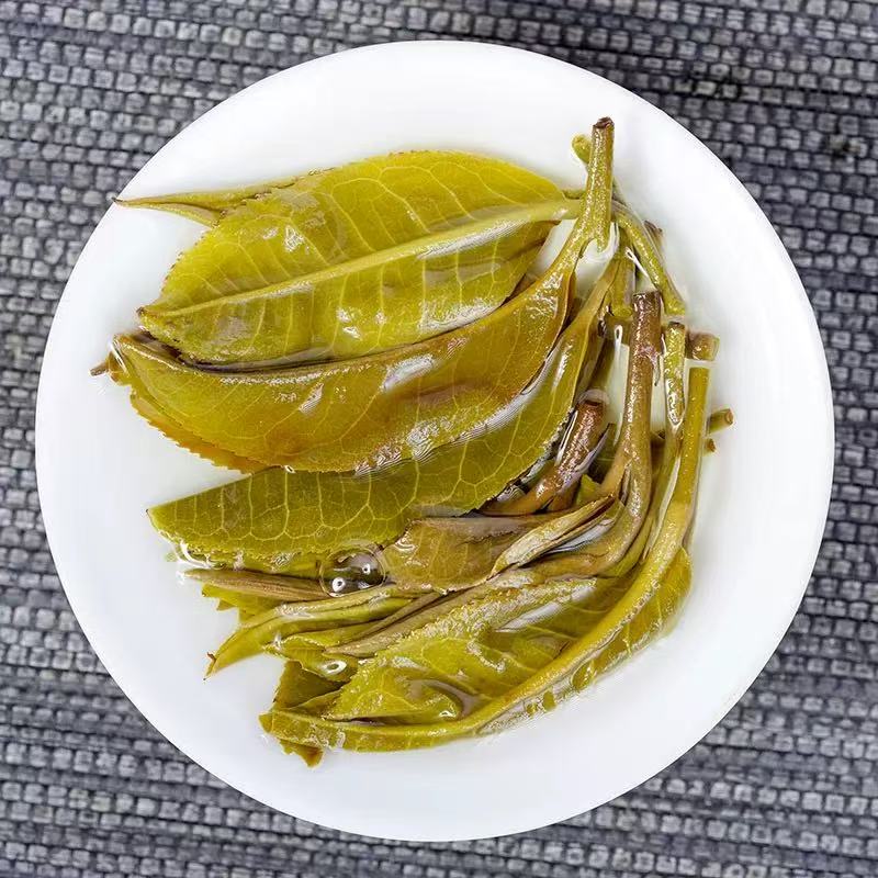 新人福利 2025年冰岛地界古树 新人尝鲜 生茶 普洱茶 通用链接