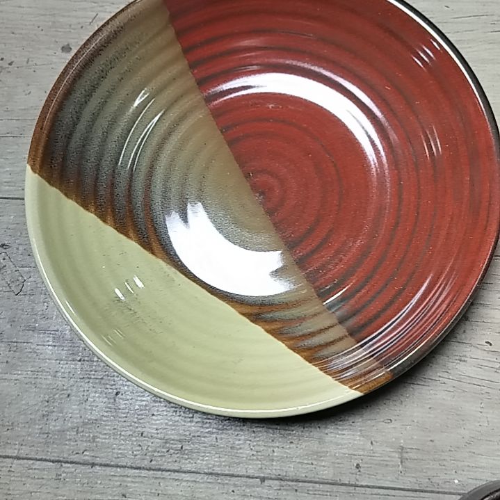 盘瓷片陶瓷杯盘壶碗都有