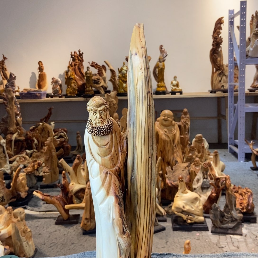 柏木（崖柏）太行崖柏根雕摆件