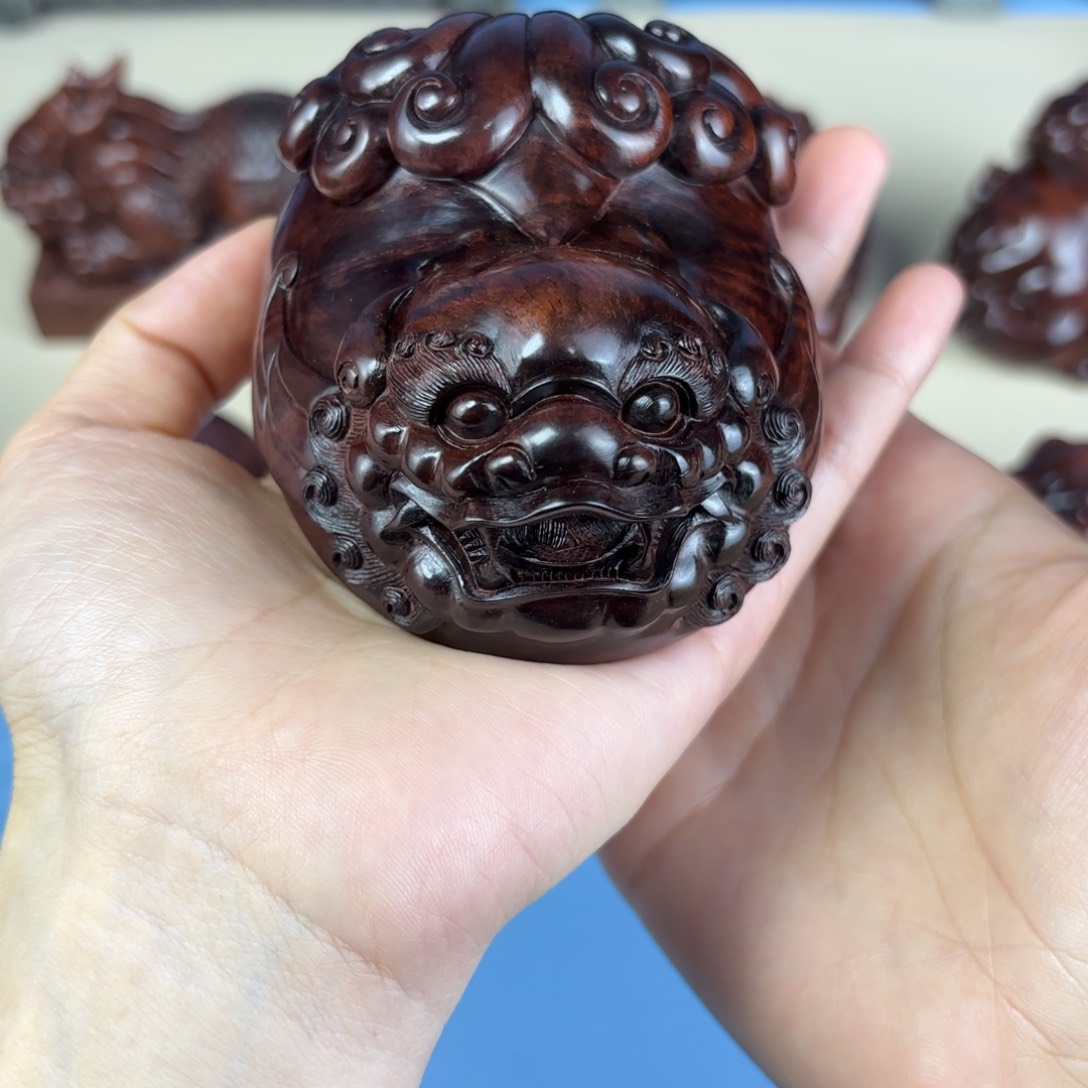 黄花梨/降香黄檀把件