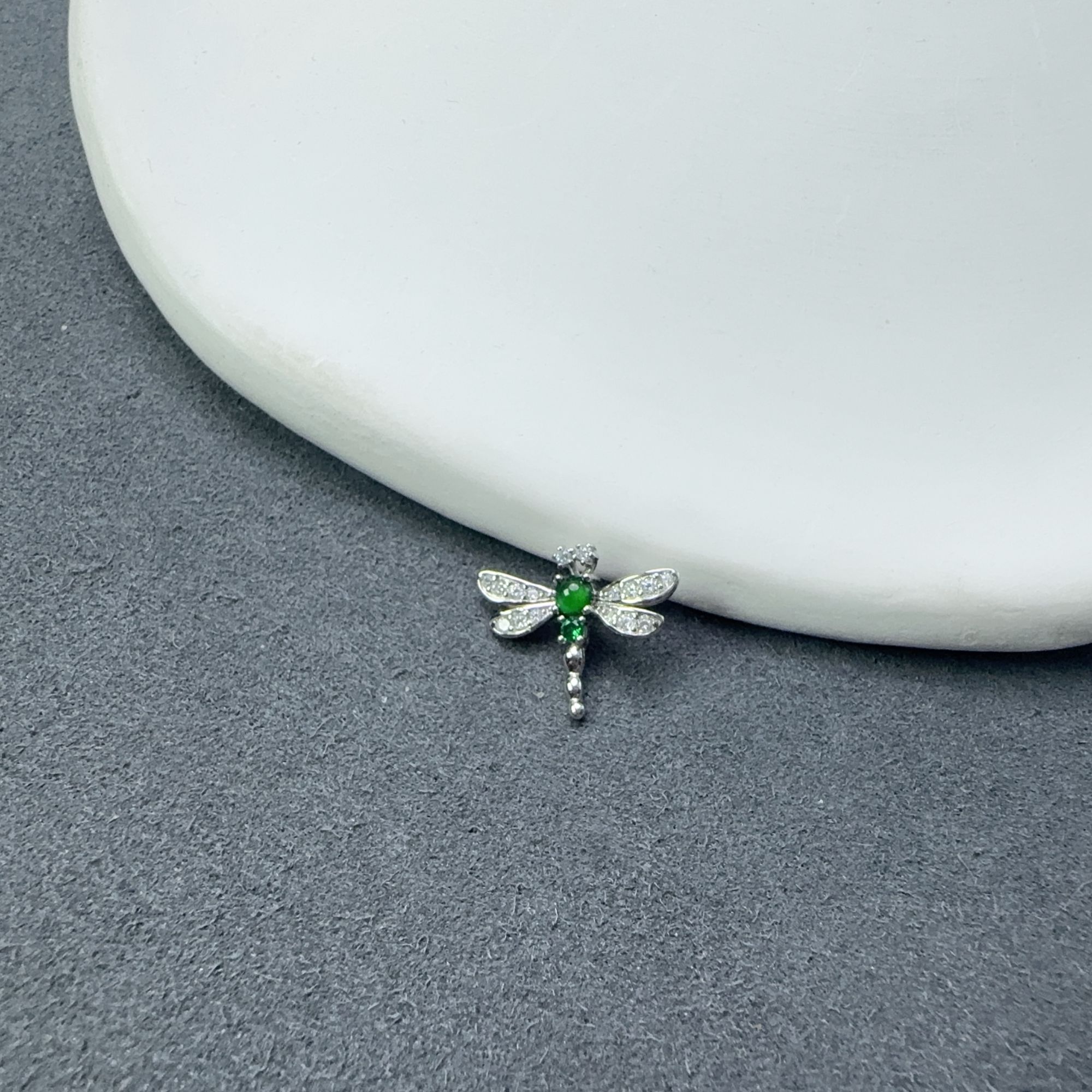 满绿翡翠蜻蜓小吊坠S925银