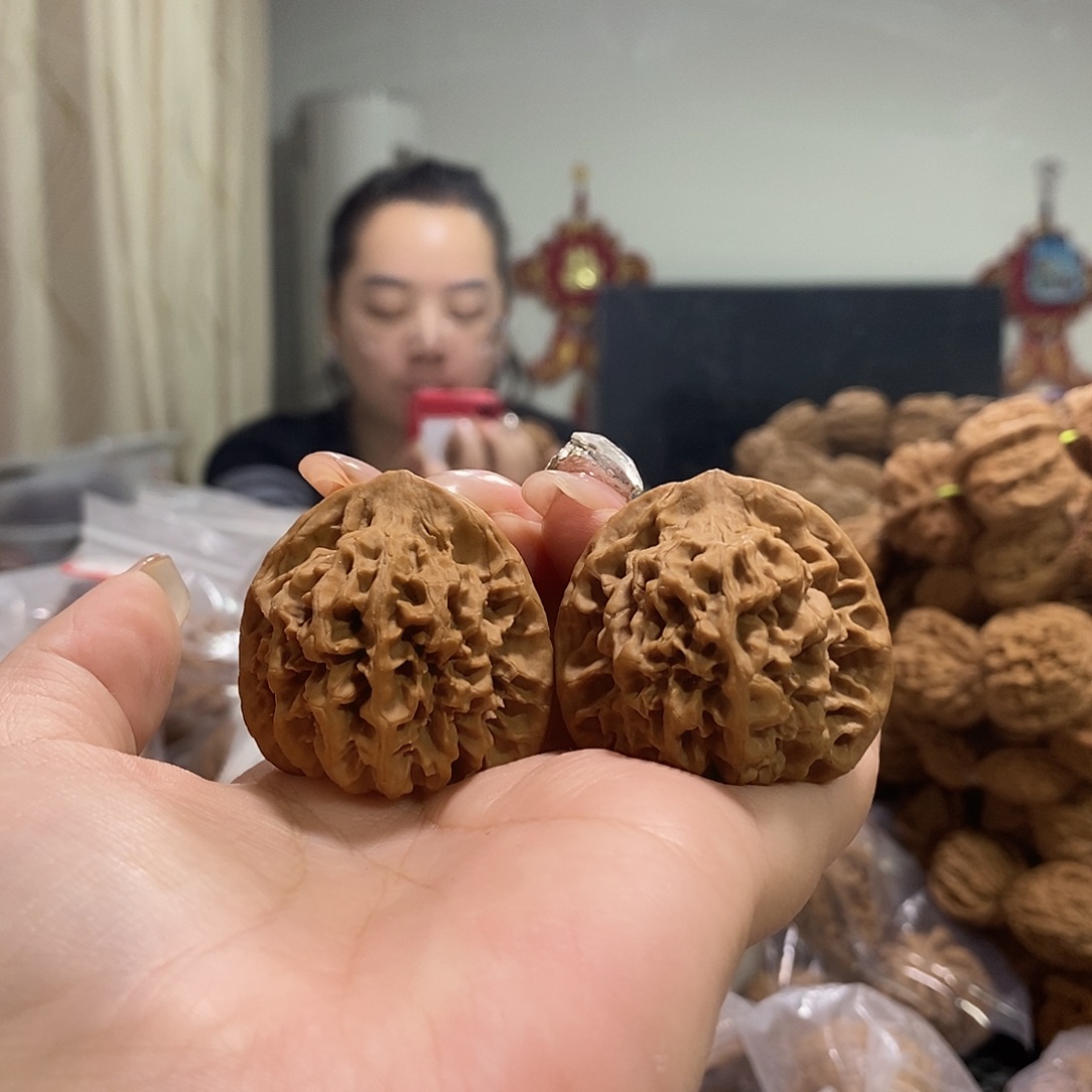 把件文玩核桃「****U秦闷有瑕疵不退不换