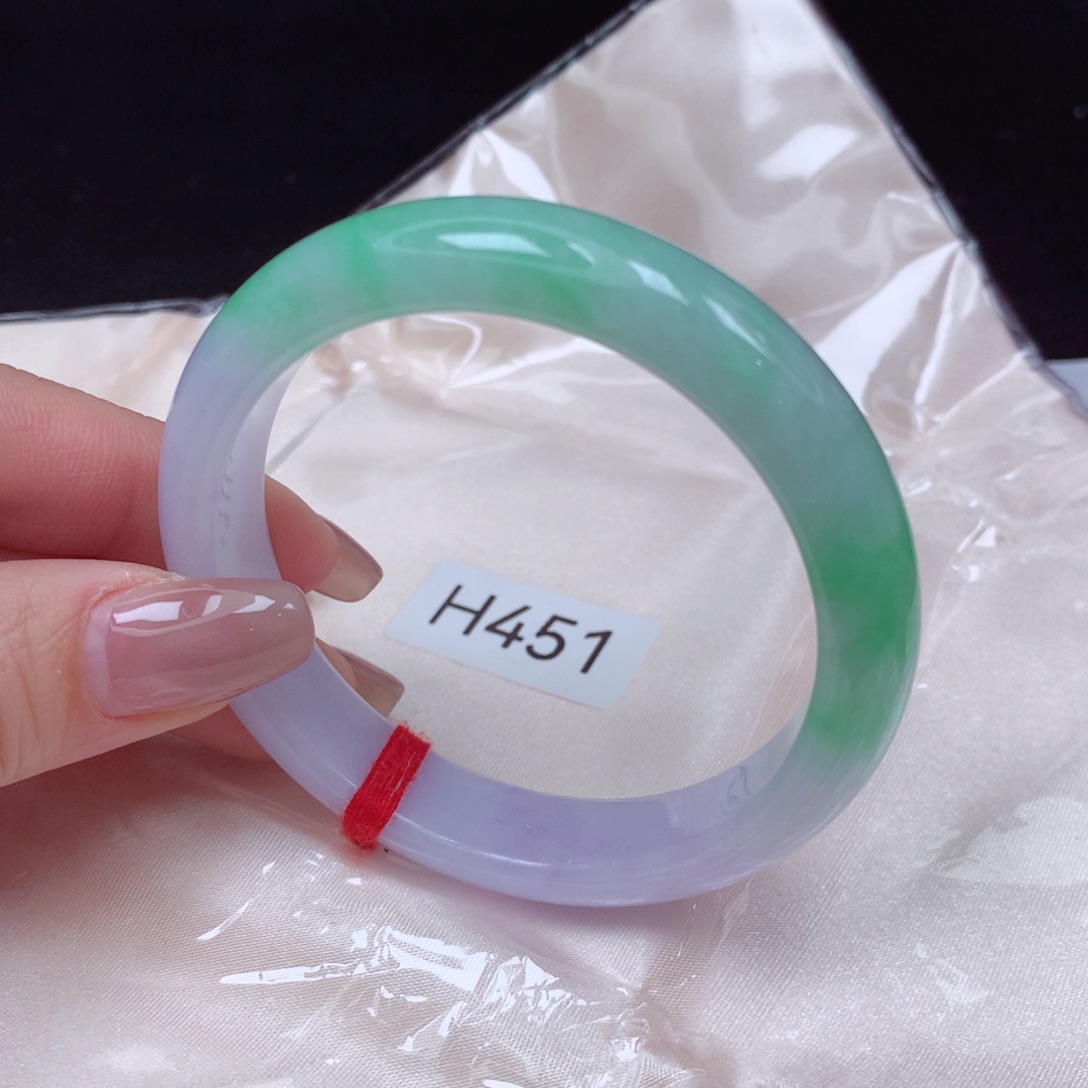 翡翠手镯未镶嵌手镯55纹比较多