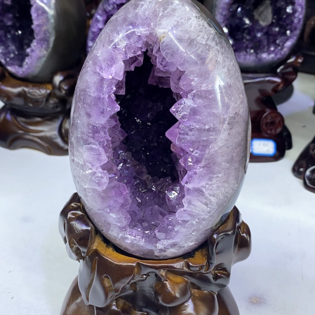 水晶摆件未镶嵌莹