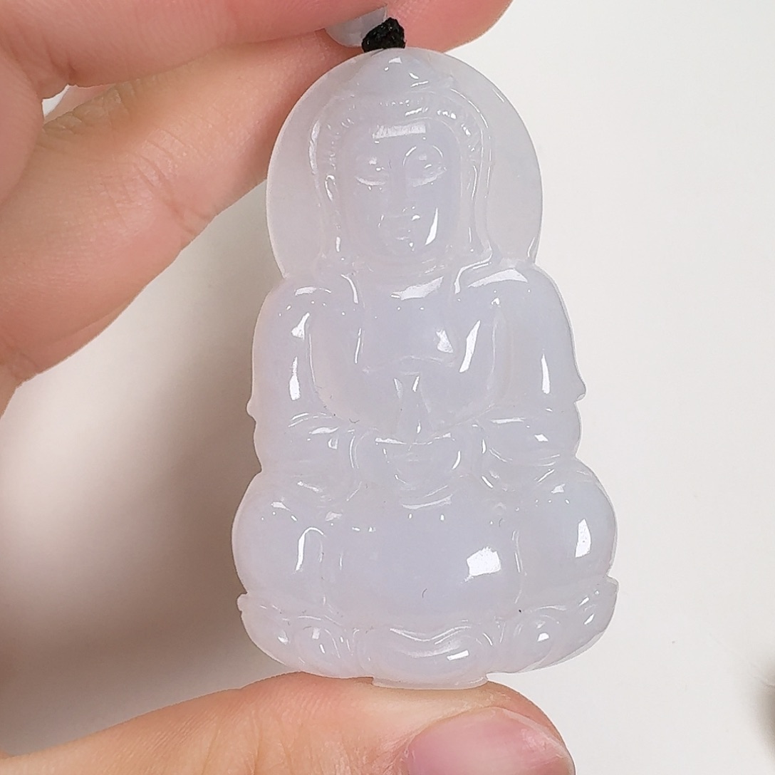翡翠颈饰未镶嵌观音