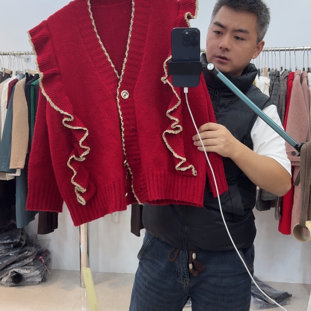 懿***泽你的孩子还小嘛哈981