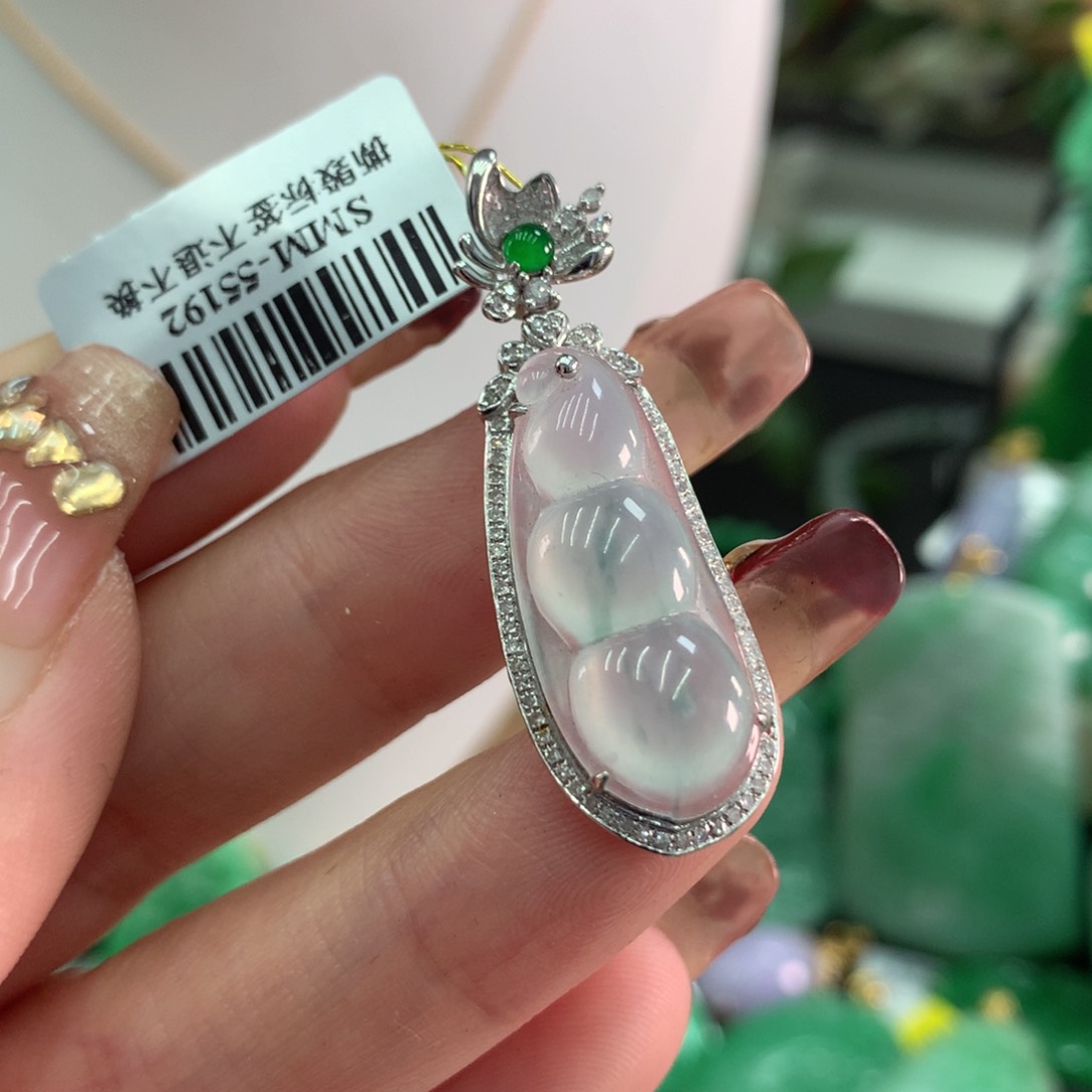 翡翠吊坠(不含链)18K金镶嵌