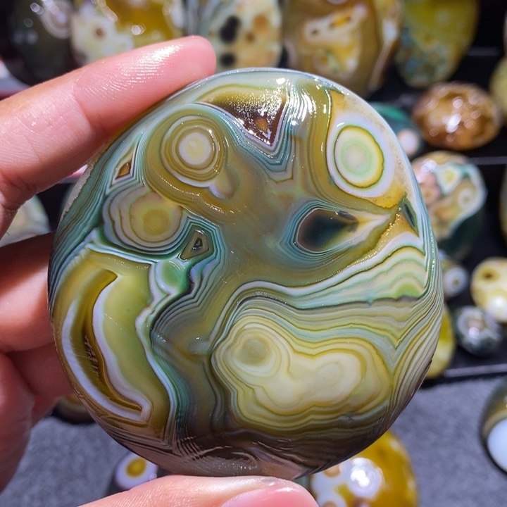 未镶嵌玛瑙/玉髓珠宝奇石