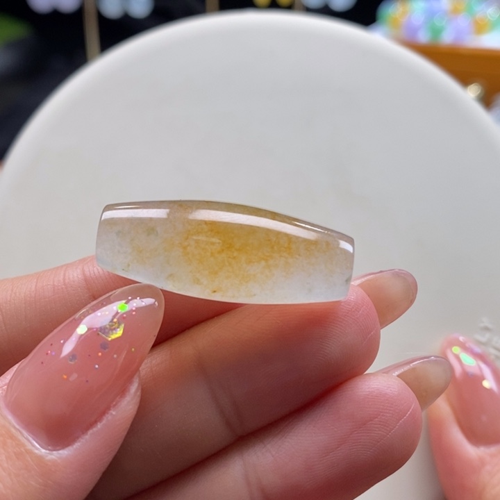 翡翠吊坠(不含链)未镶嵌翡翠高冰黄翡橄榄珠