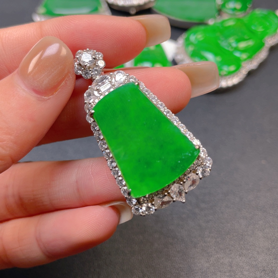 翡翠银S925镶嵌颈饰