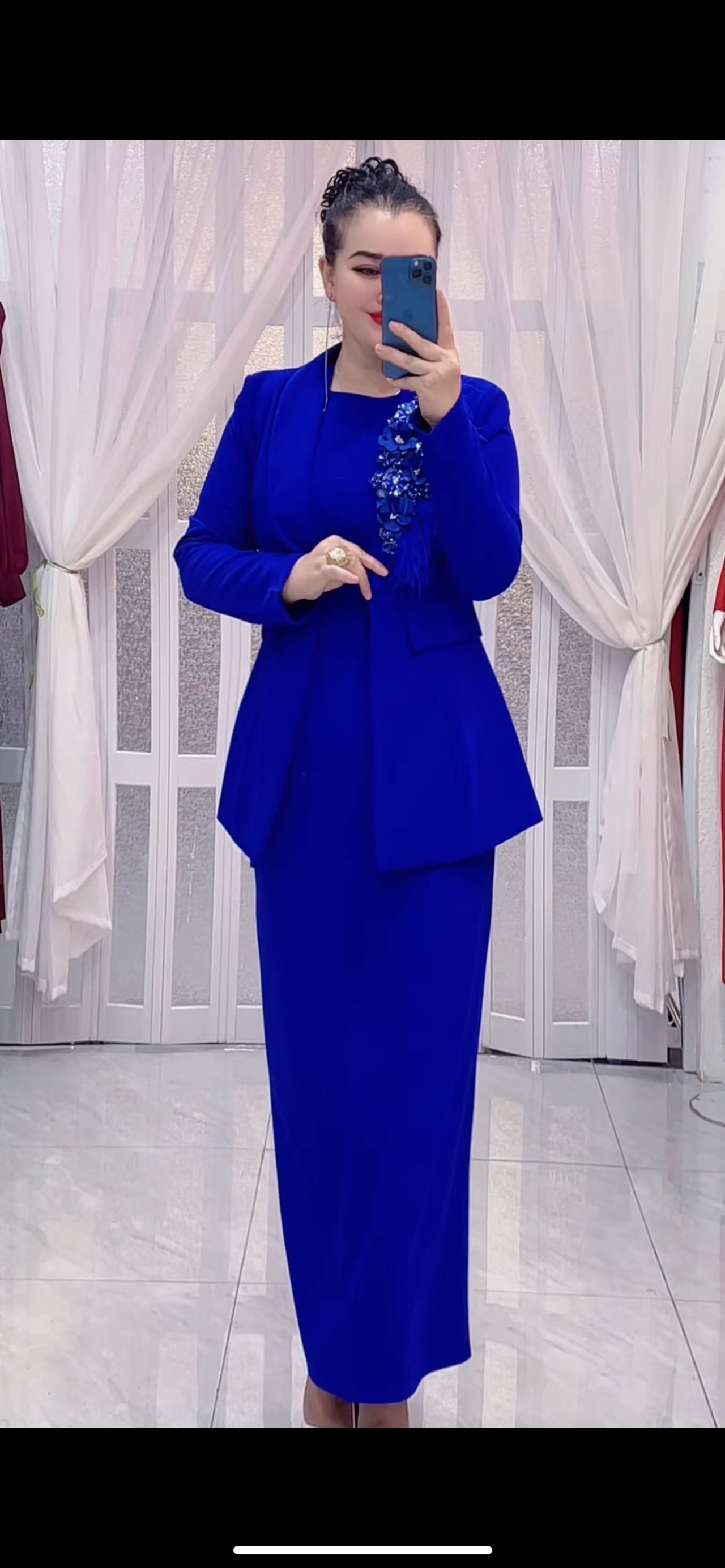 2025年最时髦的女士两件套裙衣 大板 Qapan Koglak