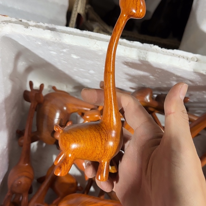 木花梨木18长颈鹿一只