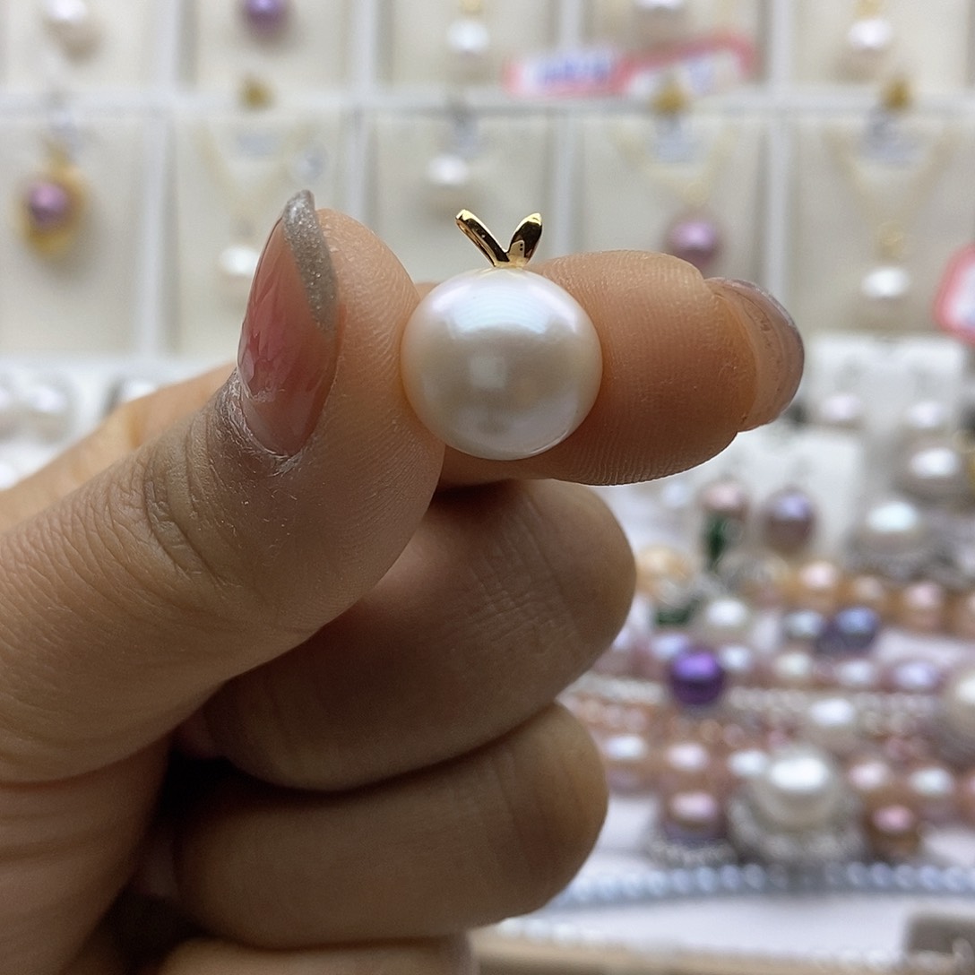 淡水珍珠吊坠(赠链)银S925镶嵌