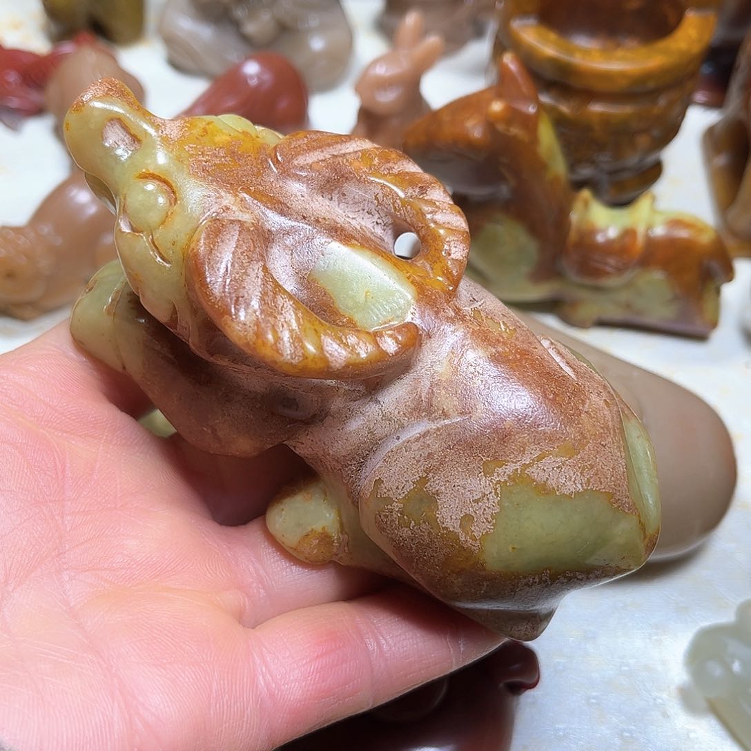 白玉菩提吊坠白玉菩提吊坠