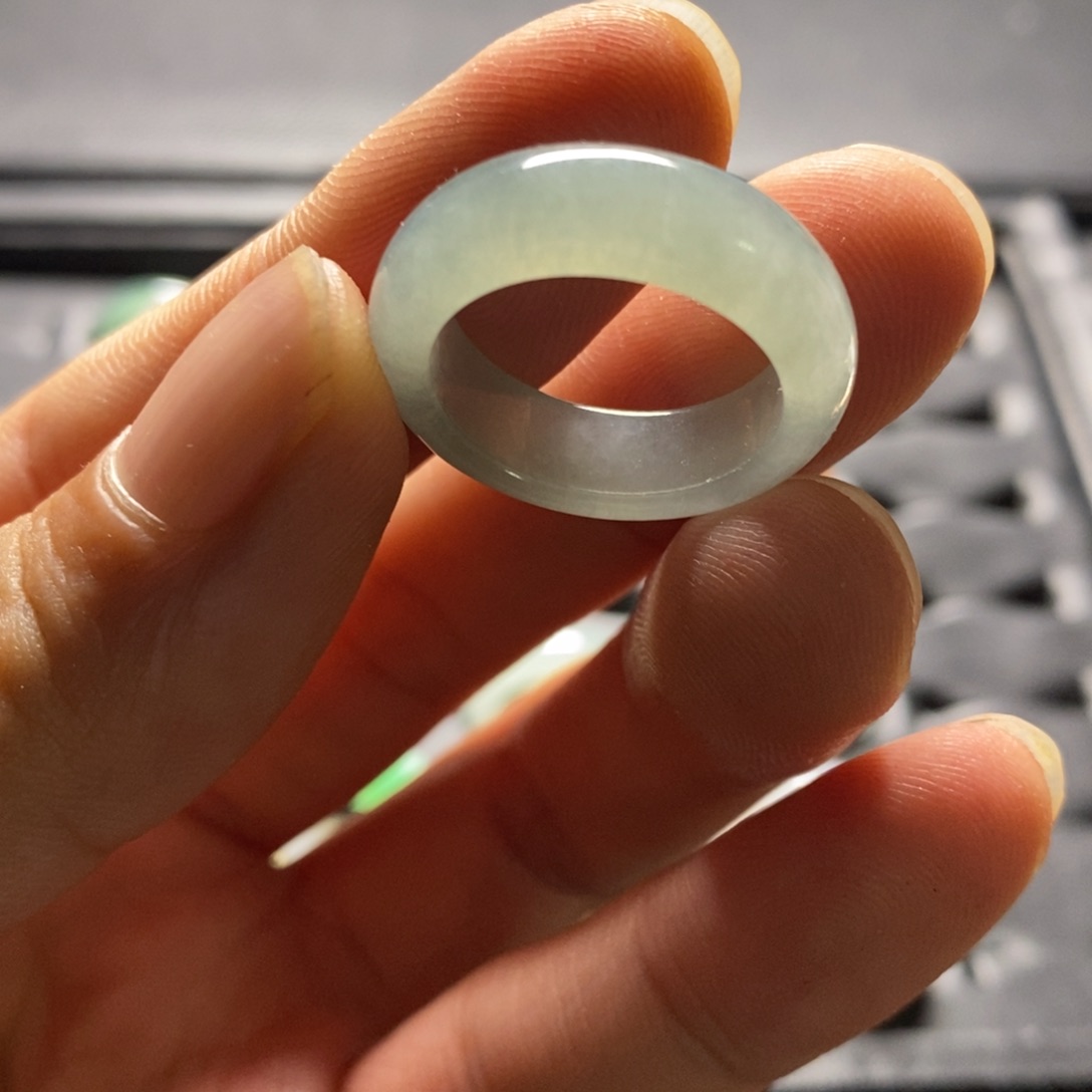 定制翡翠未镶嵌翡翠圈口17