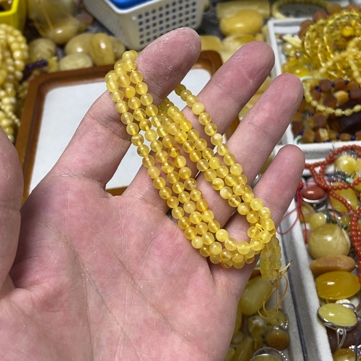 蜜蜡未镶嵌裸石多样性发货
