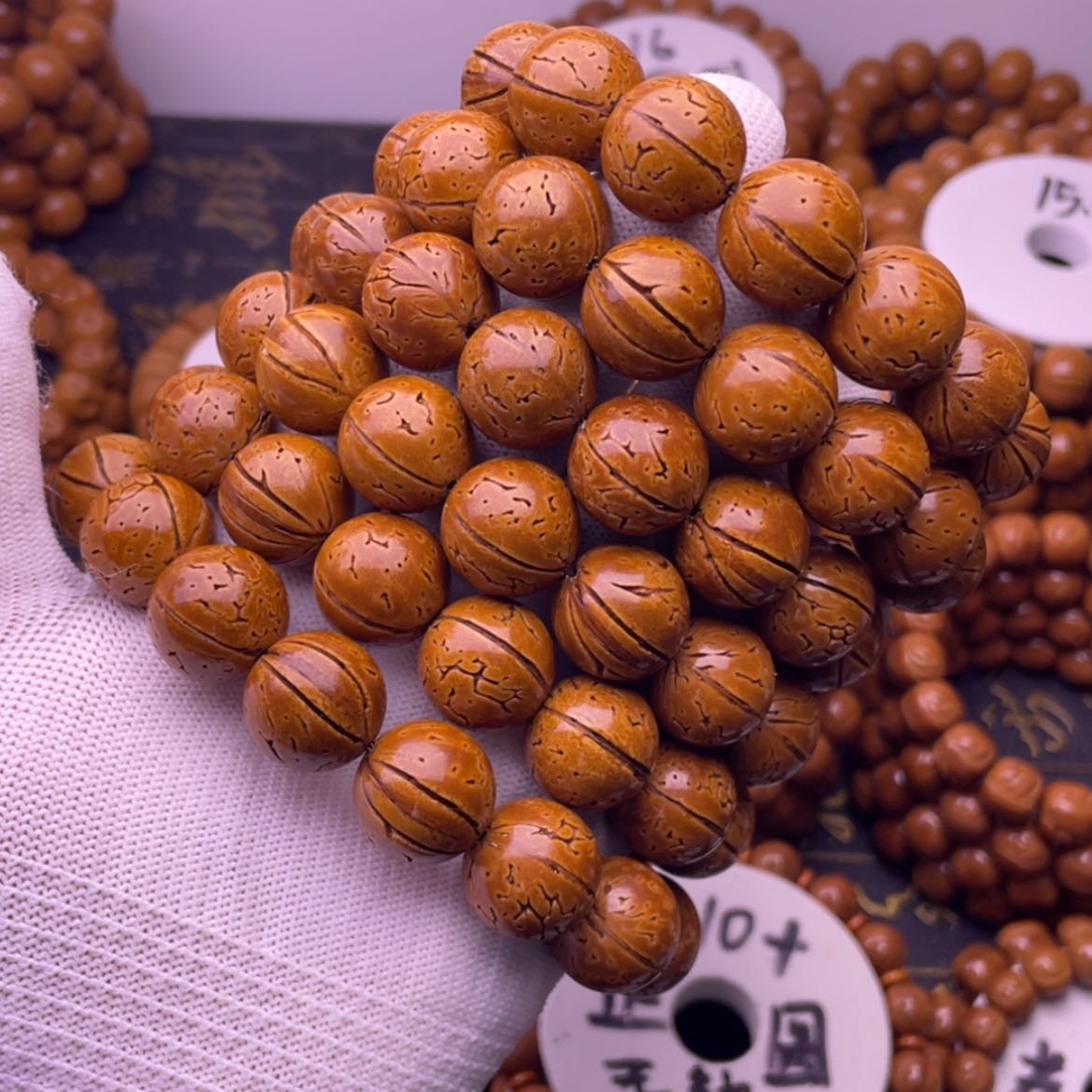 【闪购商品】吊坠桃核盘****室17脑纹桃核光珠正圆20条