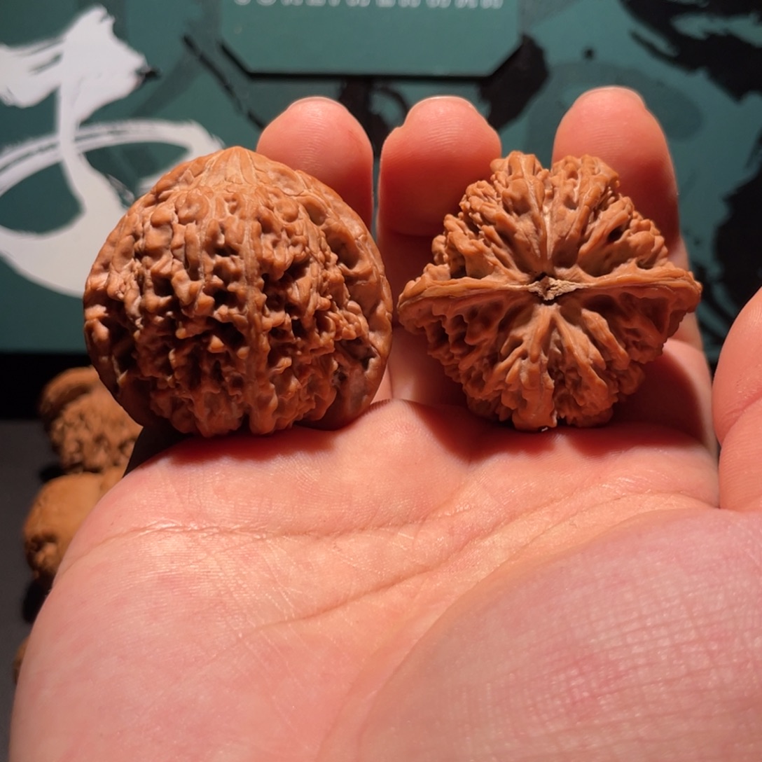 文玩核桃吊坠43满天星2581414