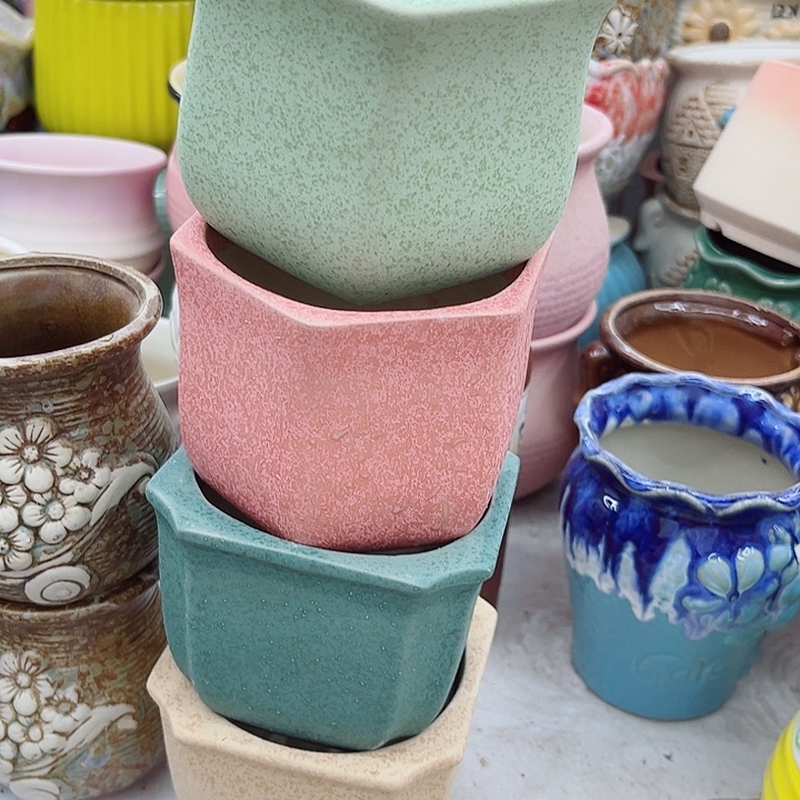 多肉绿植陶瓷花盆9.9包邮，有孔