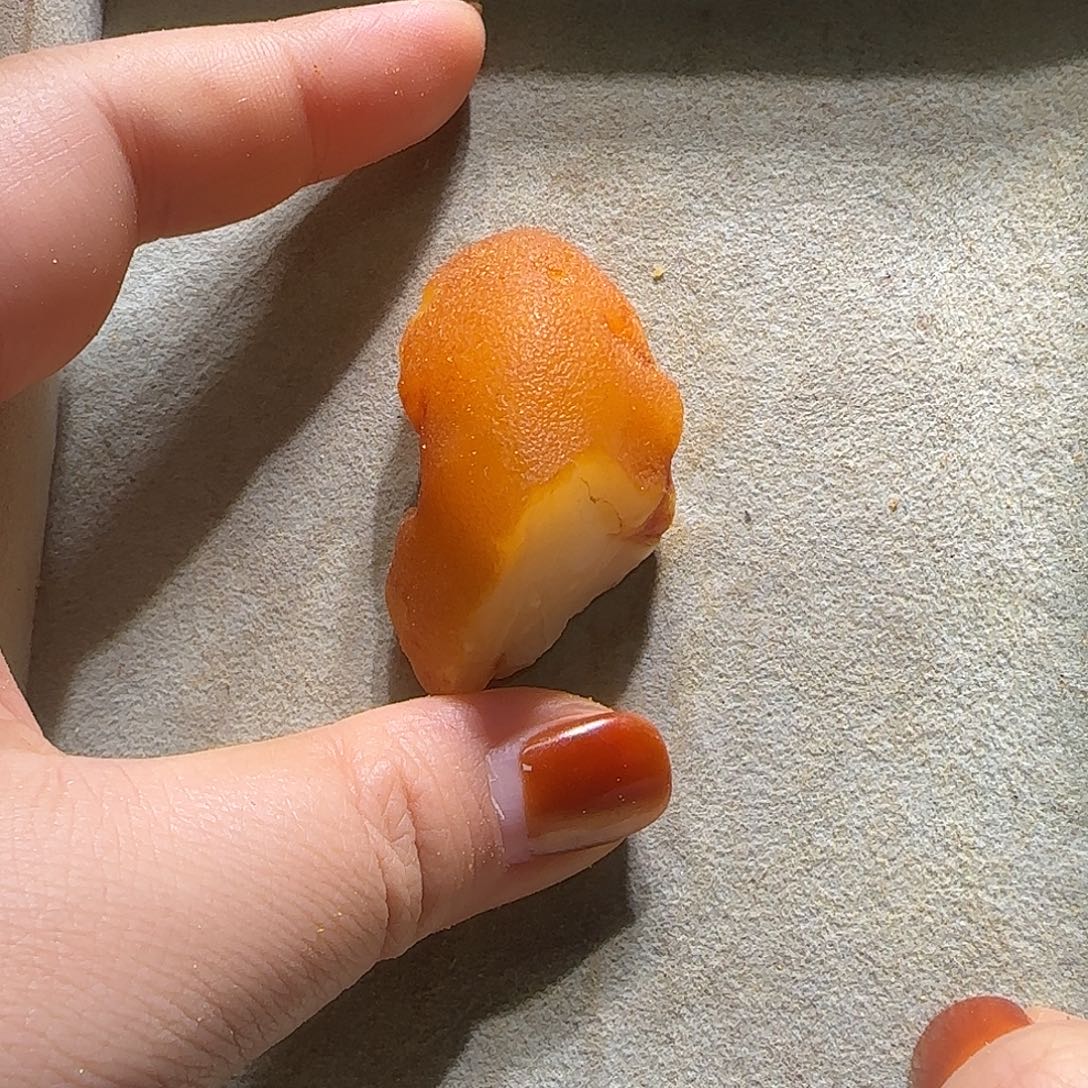 定制琥珀未镶嵌定制