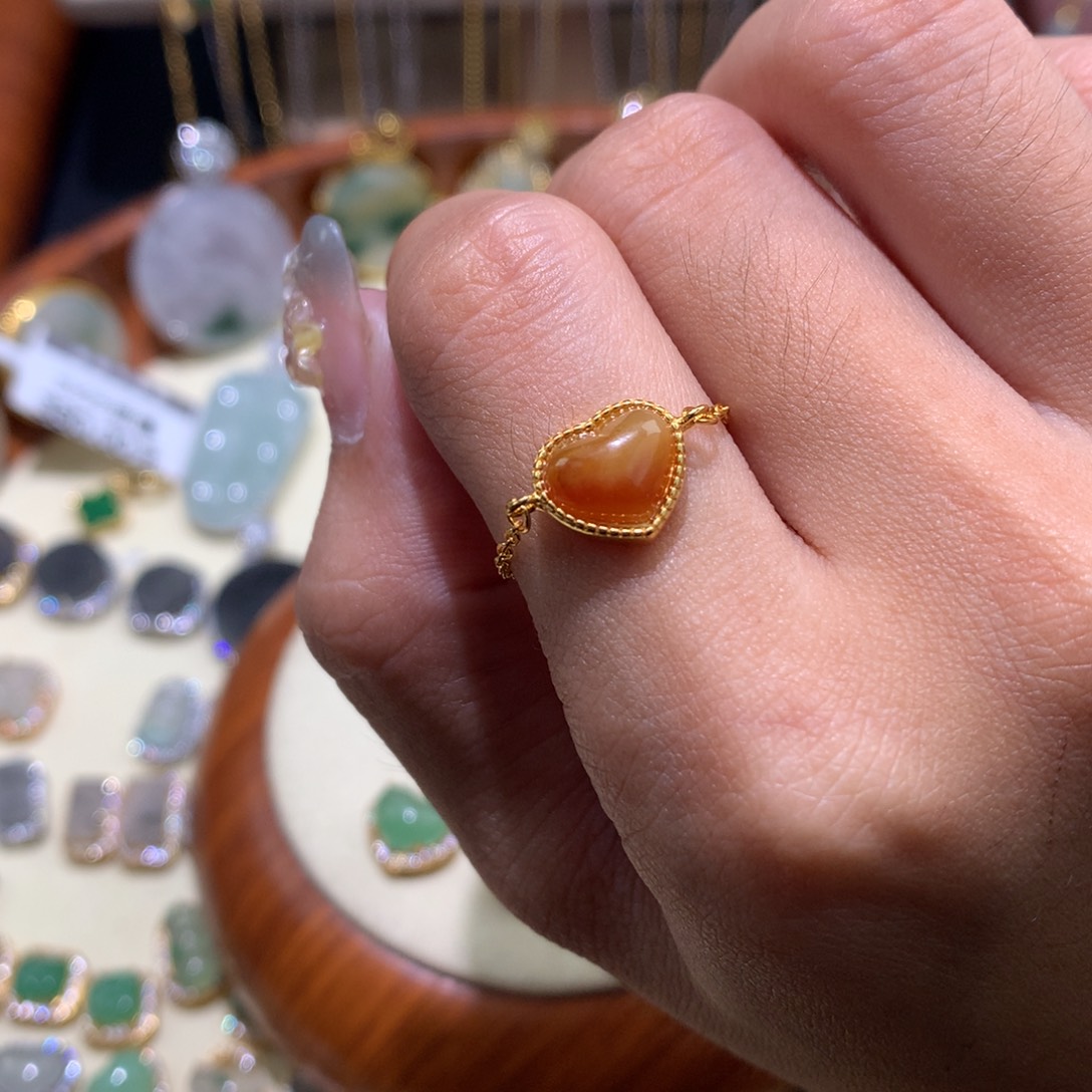 颈饰银S925镶嵌翡翠戒链