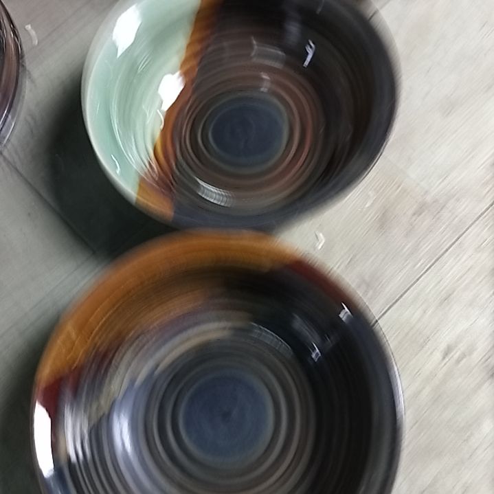 盘瓷片陶瓷杯盘壶碗都有