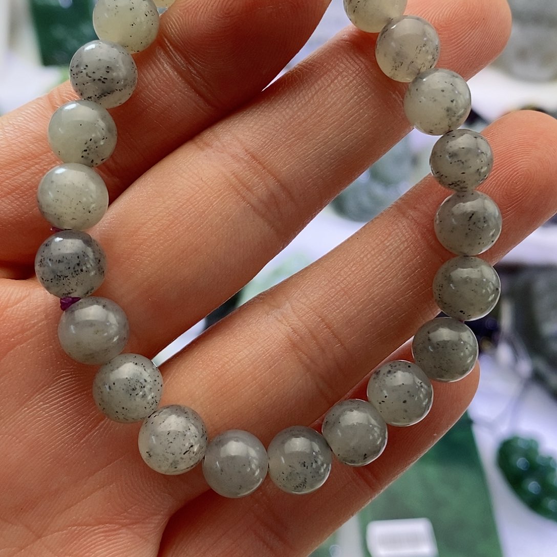 和田玉（糖玉）颈饰未镶嵌