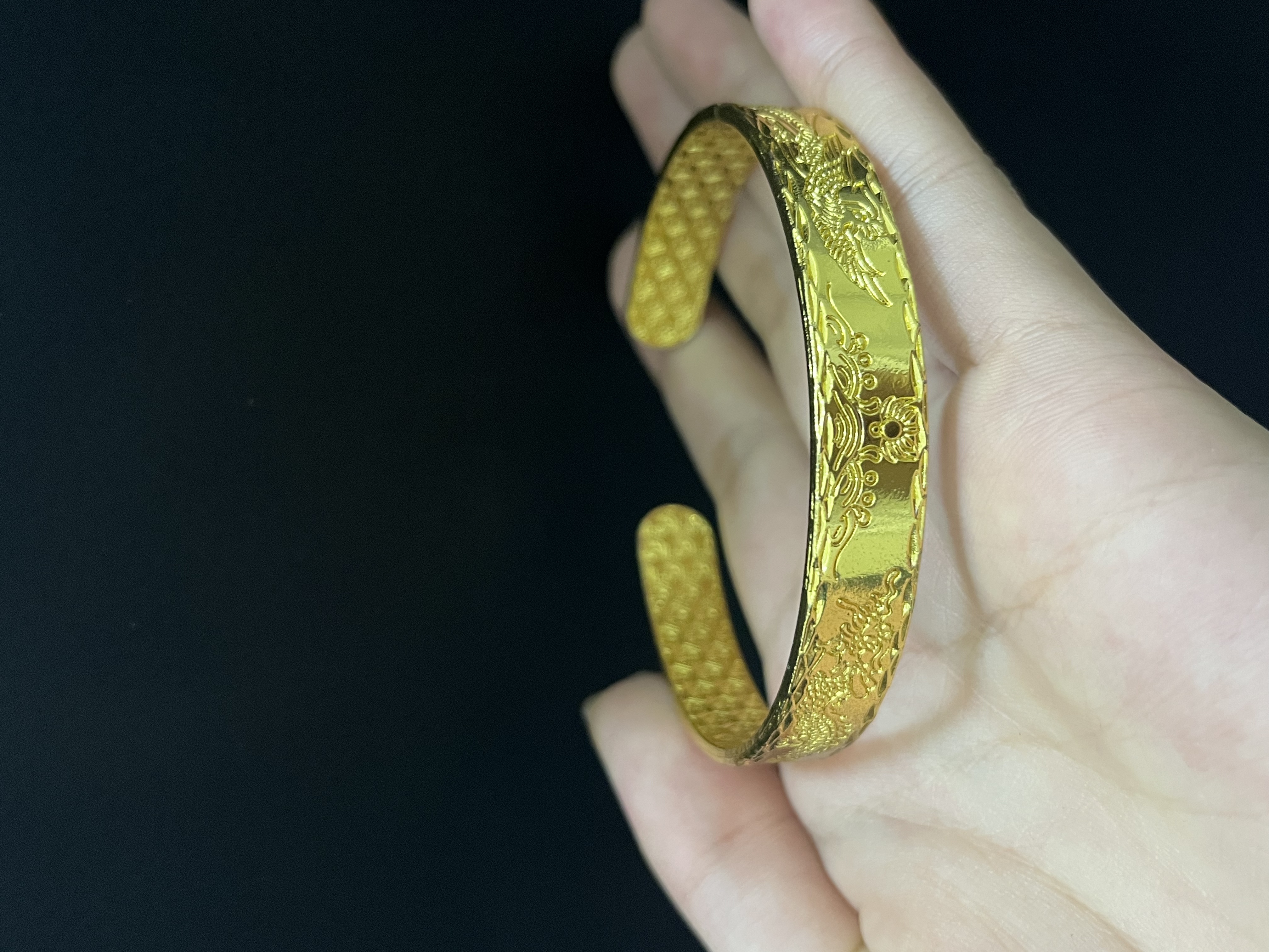 10时尚金色工艺摆件