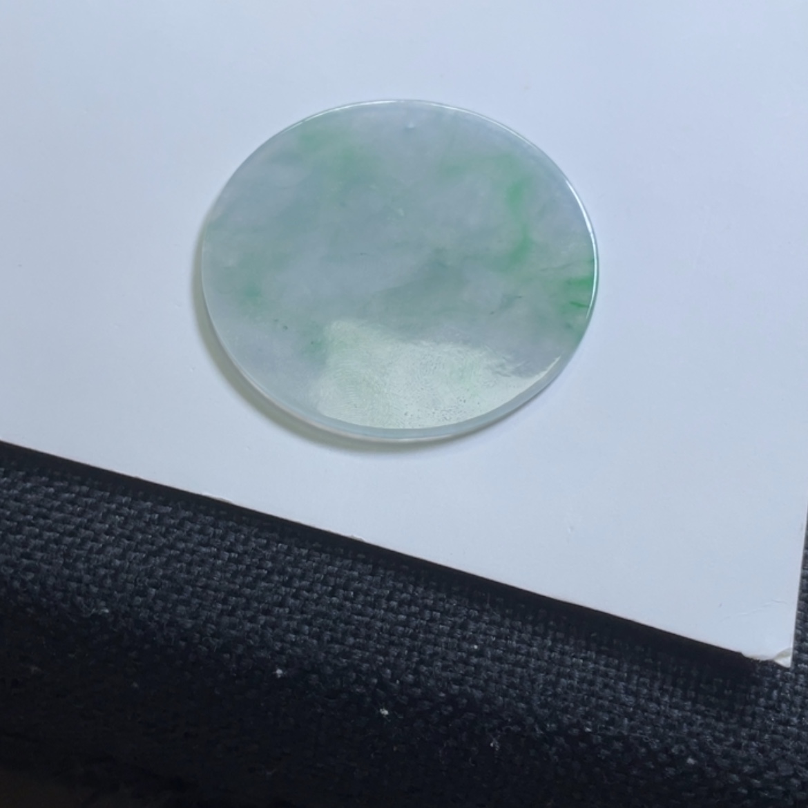 【闪购商品】翡翠颈饰未镶嵌飘绿无事圆牌