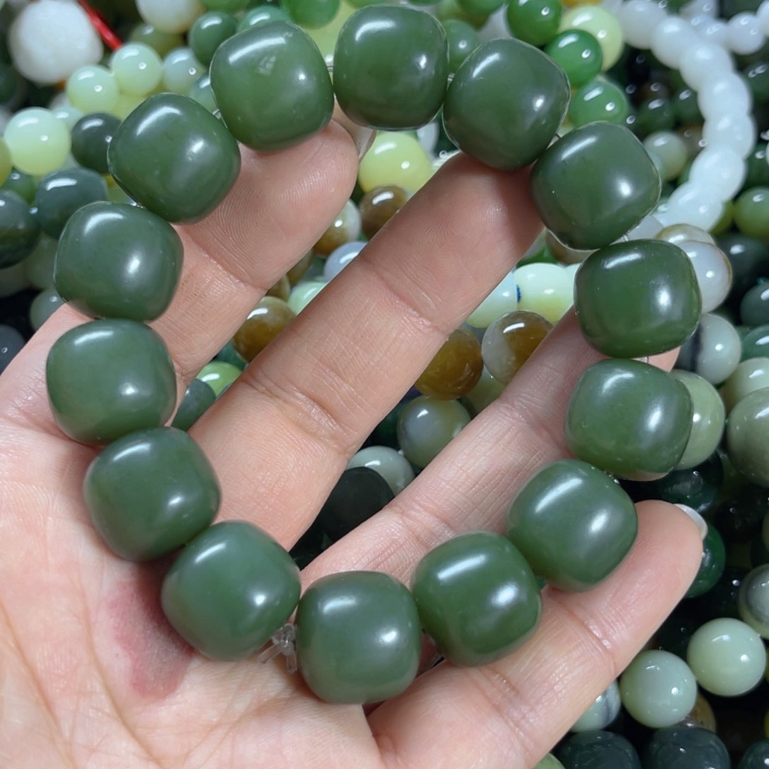 和田玉手链未镶嵌